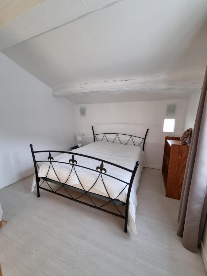 T2 Chaleureux Et Fonctionnel Avec Climatisation Draguignan Exterior photo